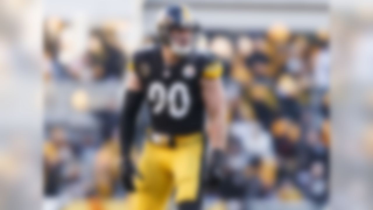 Watt was a fine starter from Day 1. While he has much potential to become a standout pass rusher, Watt enjoyed a solid overall rookie campaign with 54 tackles, seven sacks, a pick and seven passes defensed.