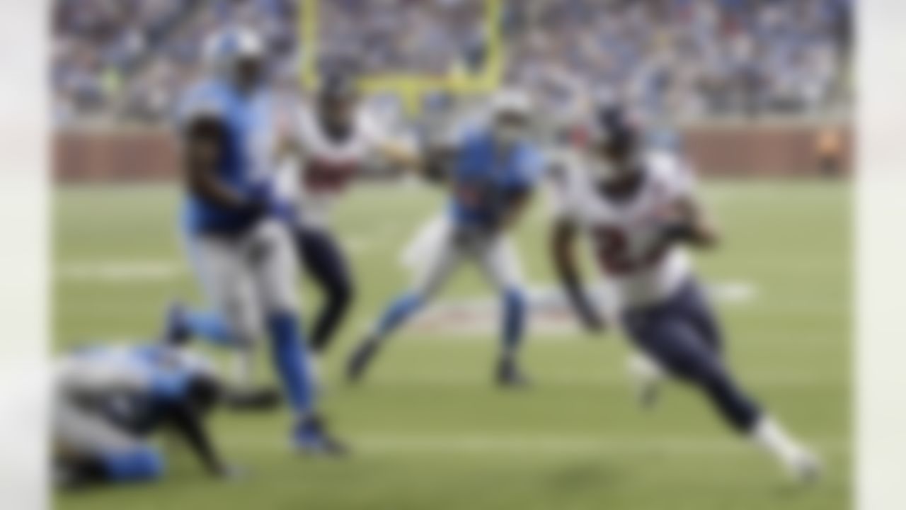 Houston Texans running back Arian Foster (23) runs into the end zone for a touchdown during the second quarter of an NFL football game against the Detroit Lions at Ford Field in Detroit, Thursday, Nov. 22, 2012. (AP Photo/Duane Burleson)