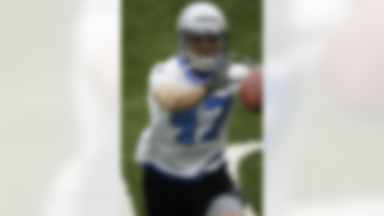 ALLEN PARK, MI - MAY 03: Caleb Campbell #47 of the Detroit Lions catches a pass during rookie training camp at the Detroit Lions Headquarters and Training Facility on May 3, 2008 in Allen Park, Michigan. (Photo by Gregory Shamus/Getty Images)