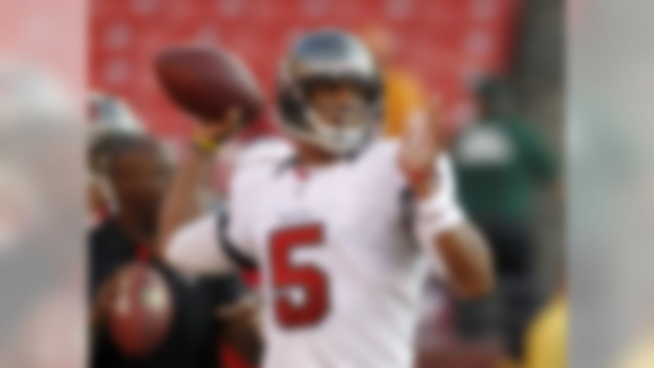 Tampa Bay Buccaneers quarterback Josh Freeman warms up before an NFL preseason football game with the Washington Redskins, Wednesday, Aug. 29, 2012, in Landover, Md. (AP Photo/Alex Brandon)