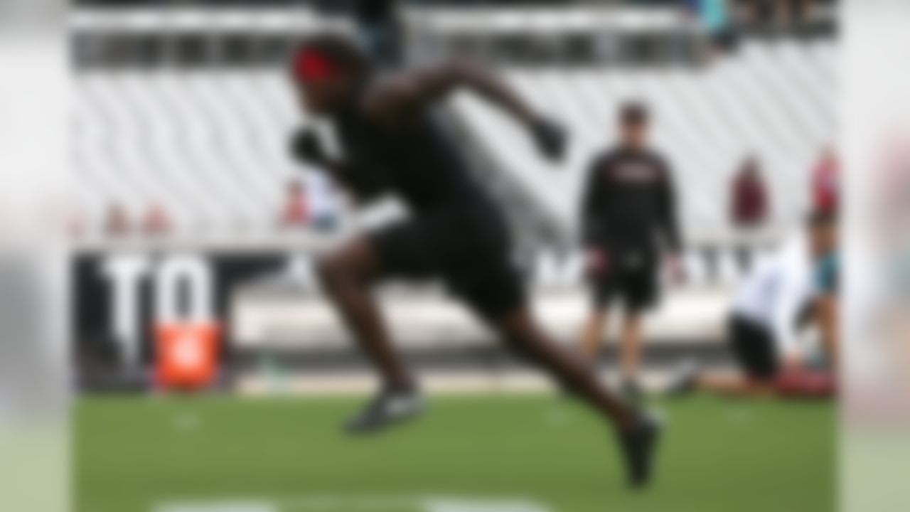 Atlanta Falcons wide receiver Julio Jones (11) during warm ups prior to an NFL football game against the Jacksonville Jaguars, Saturday, Aug. 25, 2018 in Jacksonville, Fla. (Perry Knotts/NFL)