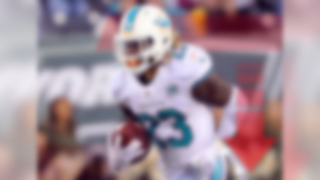 You know that feeling when you think you're about to have a row to yourself on an airplane and then a whole family rolls in at the last minute and drops down next to you? That's probably how Jay Ajayi feels with the Dolphins signing Arian Foster just before the start of training camp. Ajayi is going to still be the team's starter, but his workload this season just got a little lighter.