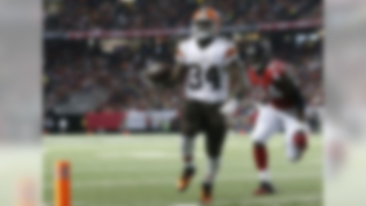 I've listed Crowell in this space for weeks, but he's still a free agent in over 70 percent of NFL.com leagues. That should change after Week 12, as he rolled for 88 yards, two touchdowns and over 20 fantasy points in a win over the Atlanta Falcons. With Ben Tate (Vikings) no longer in the mix, look for Crowell to see much more consistent carries and touches down the stretch.
