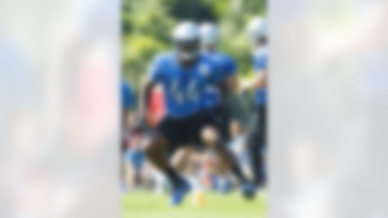 Detroit Lions running back Jahvid Best (44) runs drills during NFL football training camp at the team's practice facility in Allen Park, Mich., Saturday, July 30, 2011. (AP Photo/Rick Osentoski)