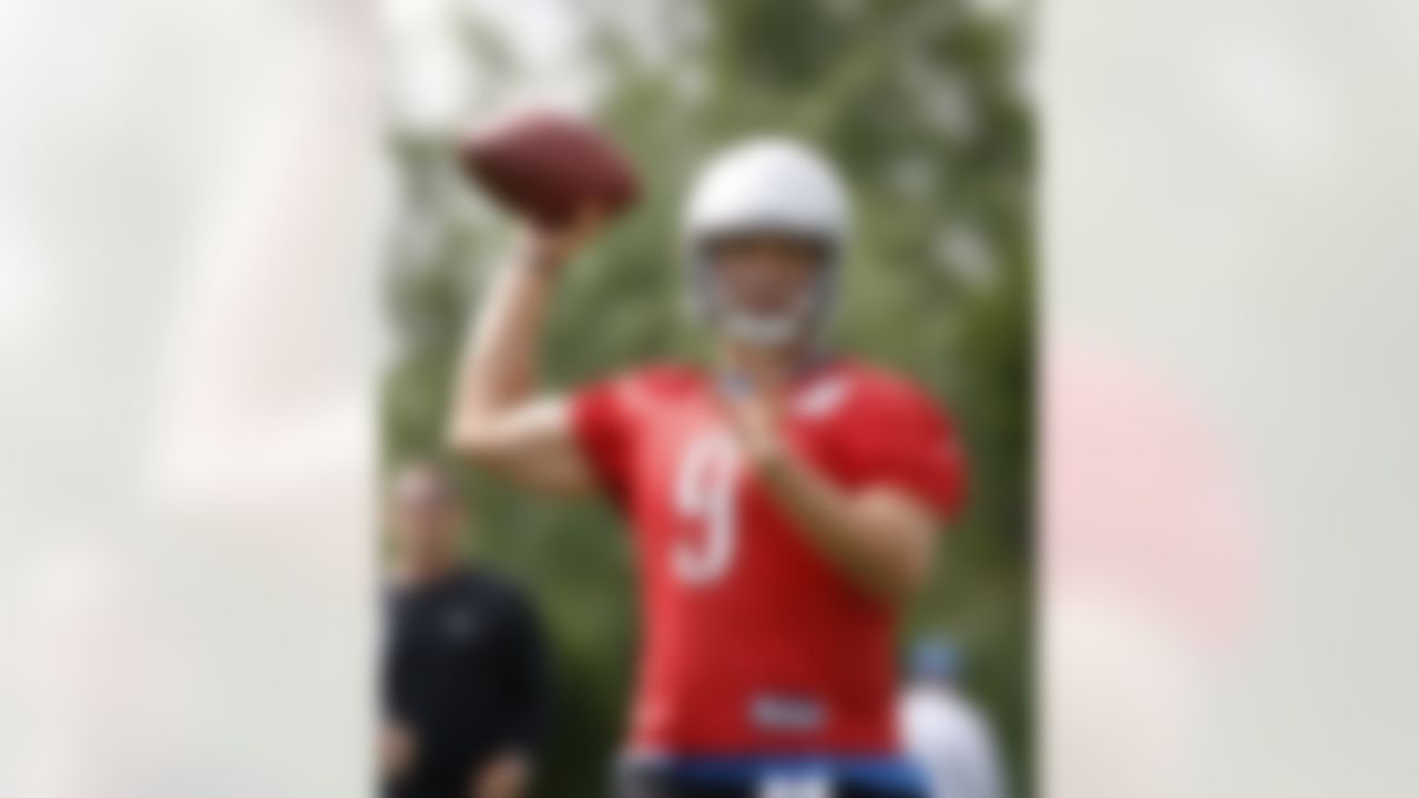 Detroit Lions quarterback Matthew Stafford practices during NFL football minicamp at the teams' training facility in Allen Park, Mich., Thursday, June 24, 2010. (AP Photo/Carlos Osorio)