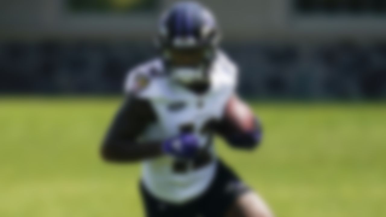 Baltimore Ravens wide receiver Rashod Bateman works out during the team's NFL football organized team activities, Wednesday, May 26, 2021, in Owings Mills, Md.