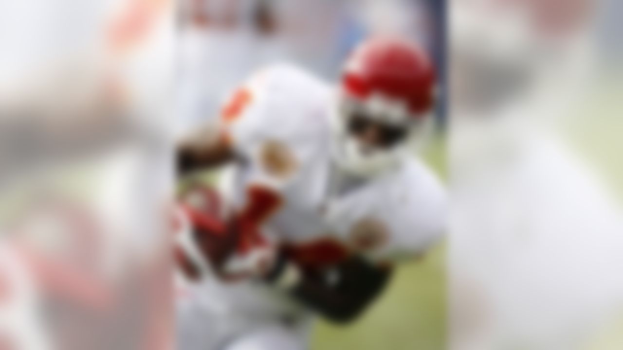 Kansas City Chiefs wide receiver Quinten Lawrence pulls in a pass during warm-ups before the start of an NFL football game against the Denver Broncos at Invesco Field at Mile High in Denver, Sunday, Jan. 3, 2010. (AP Photo/Jack Dempsey)