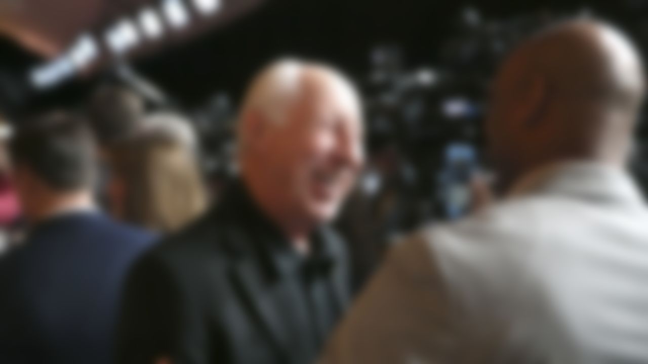 Oakland Raiders Hall of Famer Fred Biletnikoff arrives at the NFL Honors awards show at the Bill Graham Civic Auditorium on Saturday, Feb. 6, 2016 in San Francisco.