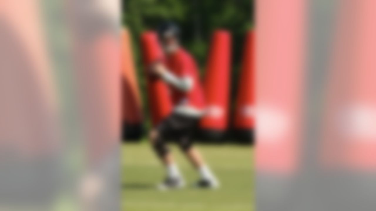 FLOWERY BRANCH, GA - MAY 12: Matt Ryan #2 of the Atlanta Falcons drops back to pass during mini camp at the Atlanta Flacons Training Facility on May 12, 2008 in Flowery Branch, Georgia. (Photo by Scott Cunningham/Getty Images)