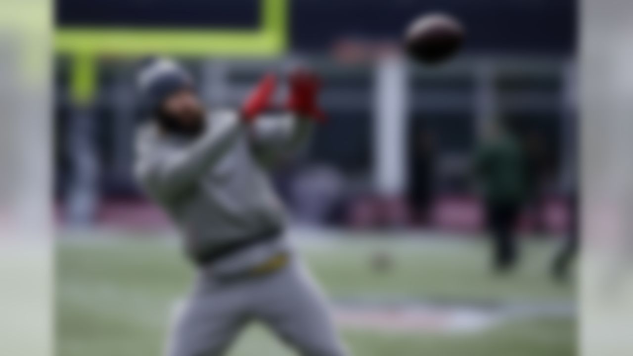 New England Patriots wide receiver Julian Edelman warms up before an NFL football game against the New York Jets, Sunday, Dec. 30, 2018, in Foxborough, Mass. (AP Photo/Charles Krupa)