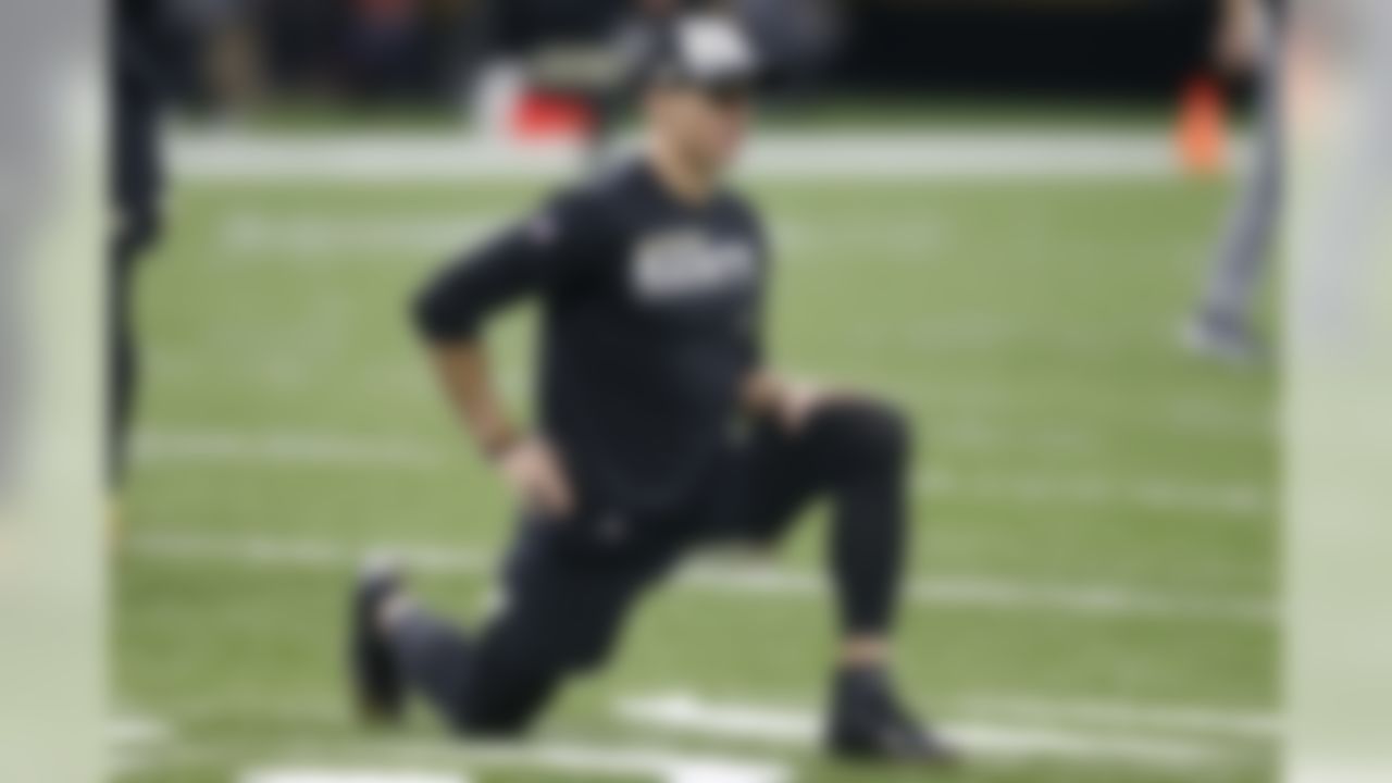 New Orleans Saints quarterback Drew Brees warms up before an NFL football game against the Carolina Panthers, Sunday, Nov. 24, 2019, in New Orleans, LA. (AP Photo/Butch Dill)