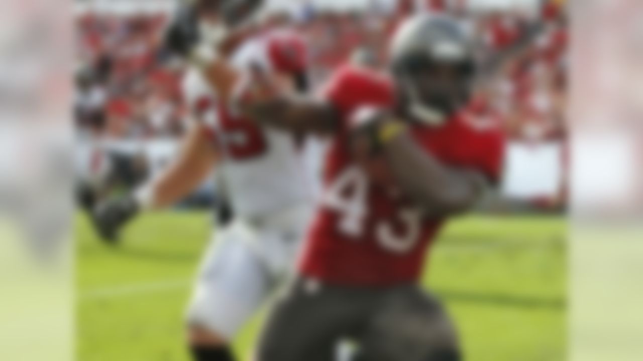 First it was Doug Martin lost for the season. Then Mike James. Now the top spot on the Buccaneers' depth chart belongs to Rainey, who went nuts against the Atlanta Falcons. He finished with 163 yards on the ground and three total touchdowns, which was good for 34.7 fantasy points. Rainey clearly needs to be owned in all fantasy leagues.
