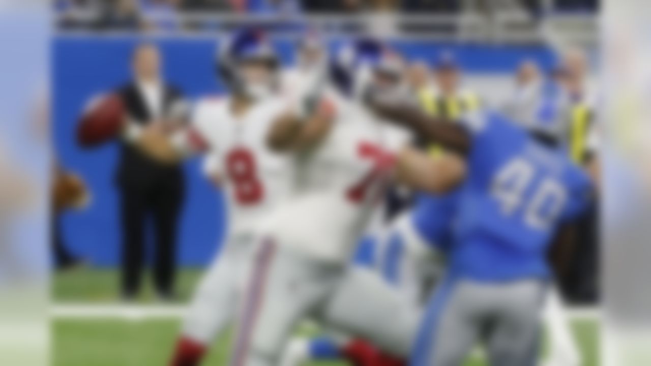 New York Giants quarterback Daniel Jones (8) throws during the first half of an NFL football game against the New York Giants, Sunday, Oct. 27, 2019, in Detroit. (AP Photo/Carlos Osorio)