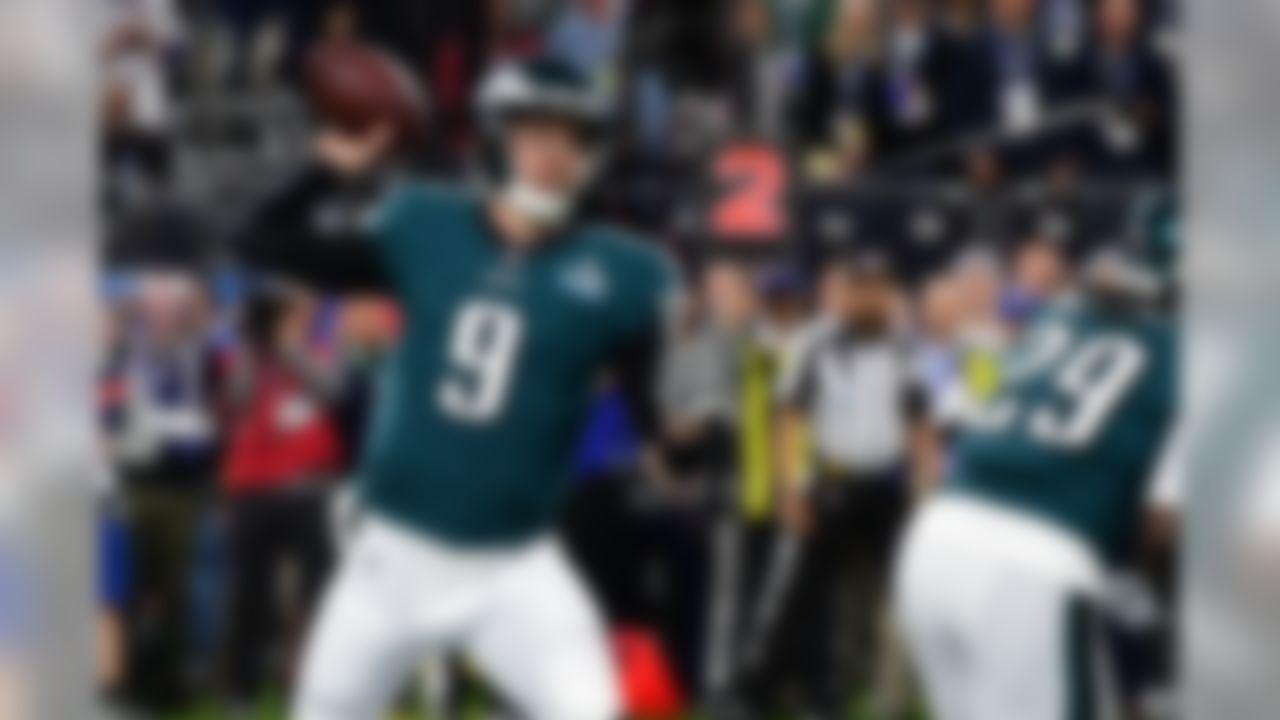 Philadelphia Eagles quarterback Nick Foles (9) throws the ball. Foles started 6 for 9 for 61 yards in the game's opening drive.