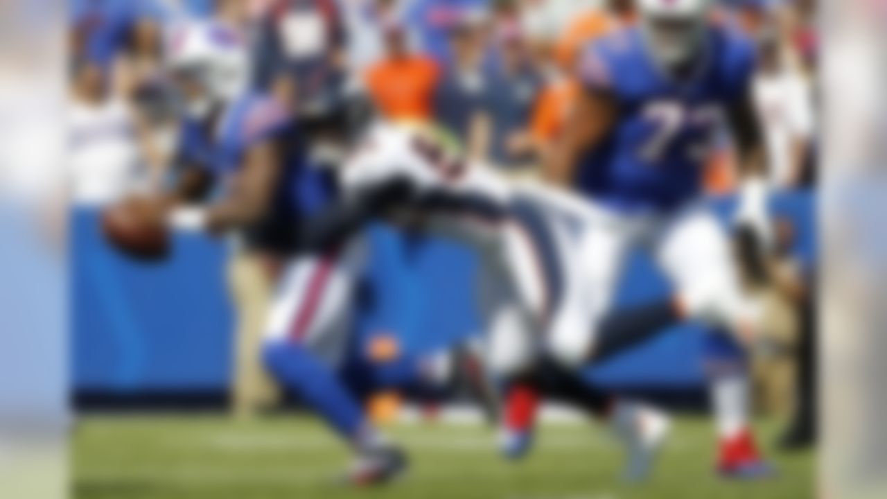 Buffalo Bills quarterback Tyrod Taylor, left, is sacked by Denver Broncos outside linebacker Von Miller during the first half of an NFL football game, Sunday, Sept. 24, 2017, in Orchard Park, N.Y. (AP Photo/Jeffrey T. Barnes)