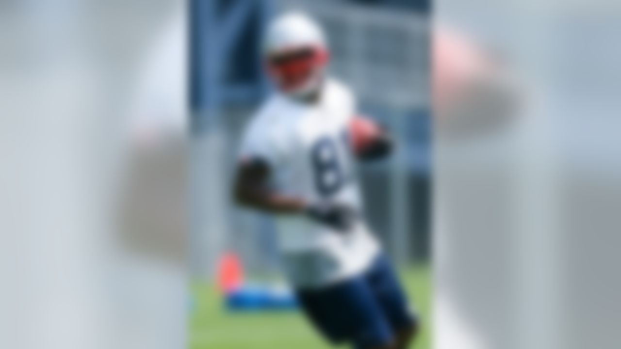 FOXBORO, MA - JUNE 7:  Randy Moss #81 of the New England Patriots prepares to run route during Mini Camp at Gillette Stadium on June 7, 2008 in Foxboro, Massachusetts. (Photo by Jim Rogash/Getty Images)