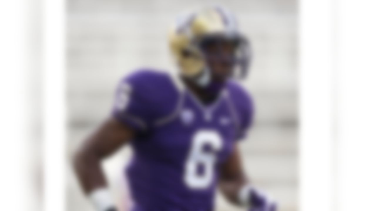 Size: 6-1, 188 pounds.
Freshman status: Redshirt.
Why he'll make his mark early: The Huskies lost most of their experience from last year's secondary, opening an especially strong opportunity for Kelly. He was the defensive MVP of the scout team last year, showing promising ability as a cover man on the practice field. Kelly emerged from his competition as a starting corner exiting spring practice, and might also contribute in the return game. At 6-1, he has good length and will likely be asked to take on bigger receivers this fall.