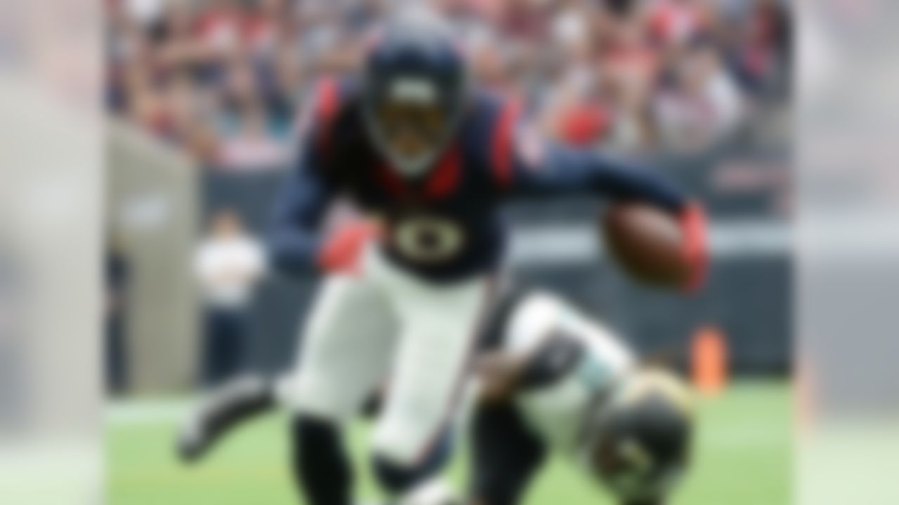 What Hopkins was able to do with Brian Hoyer, Ryan Mallett and T.J. Yates last season -- racking up 1,521 receiving yards (third-most in the NFL) and 11 receiving touchdowns on 111 catches -- was beyond exceptional. Hopkins barely beats out Allen Robinson here, as the Jaguars' receiver has the benefit of playing with quarterback Blake Bortles, who is better than anyone Hopkins has had in his first three seasons. (We'll see about Brock Osweiler.) Oh, but it's close. (I really tried to sell Robinson and got yelled at in the NFL Now newsroom. Researcher Mark Dulgerian looked up from Tinder long enough to say no on Robinson ... so I guess he swiped left.)