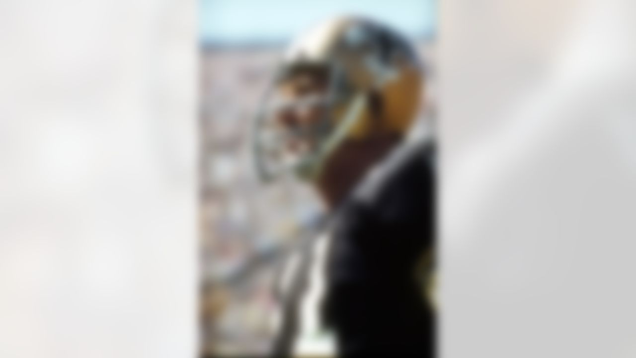 Defensive end Doug Atkins of the New Orleans Saints in 1969. (National Football League)