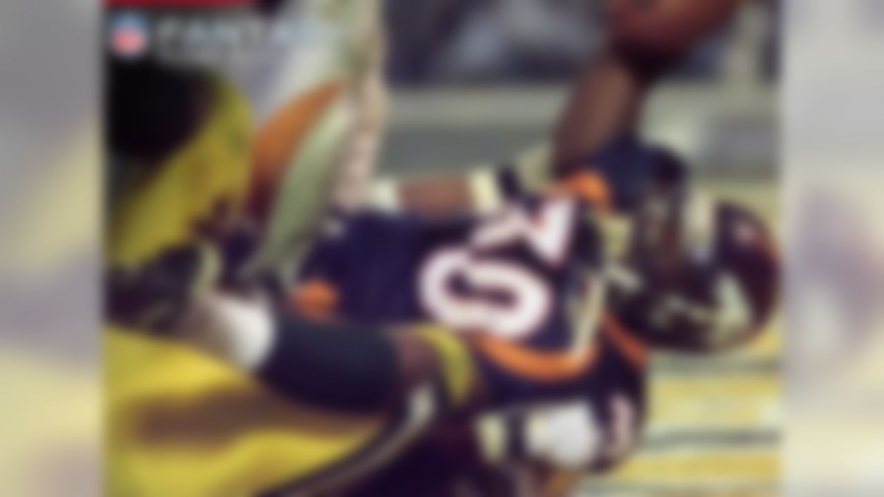 Despite the effects of a migraine headache in the first quarter, Davis was able to put the Broncos on his shoulders and lead them to a 31-24 win over the Green Bay Packers. He rushed for 157 yards with a Super Bowl record three touchdowns and scored 34.5 fantasy points, the most of any player at his position. Davis was awarded MVP honors.