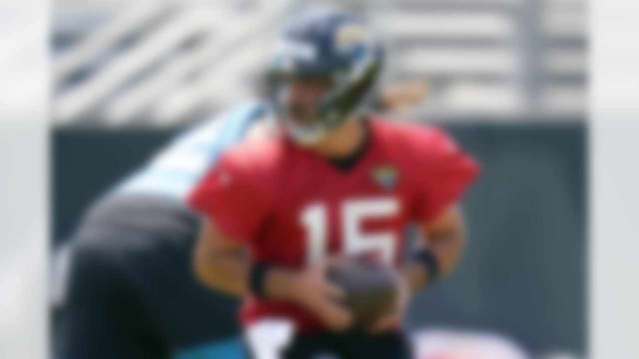 Jacksonville Jaguars quarterback Gardner Minshew II runs through a drill during NFL football practice, Thursday, May 27, 2021, in Jacksonville, Fla.