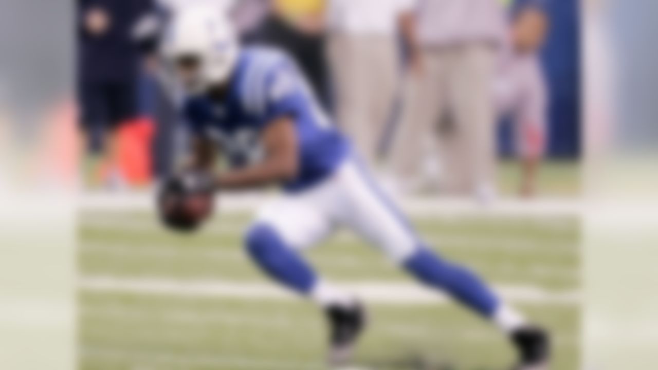 Of the skill-position players, Harrison has the best shot at being inducted into the Pro Football Hall of Fame in 2014. With Harrison, it's all about the résumé. He boasts more than 1,100 receptions and logged eight straight seasons of 1,100 receiving yards or more. (Only Jerry Rice surpassed that latter mark.) Then throw in the fact that he won a Super Bowl ring, and scored well over 100 touchdowns -- everything is there. Perhaps what's most important: He's not just a numbers guy, even if he did set an NFL record with 143 catches in 2002; at one time, he was in the discussion as the best receiver in the game.


Hall Probability: Lock