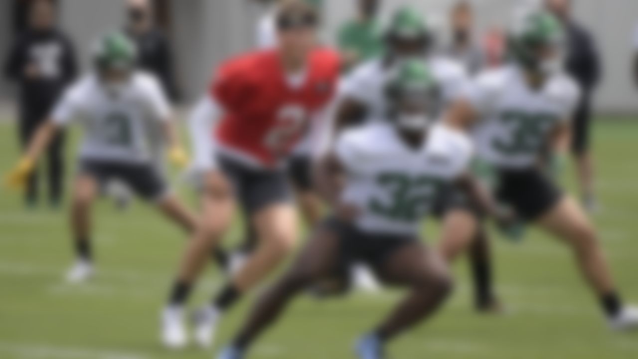 New York Jets first-round draft pick Zach Wilson (2) works out during NFL rookie camp, Friday, May 7, 2021, in Florham Park, N.J.