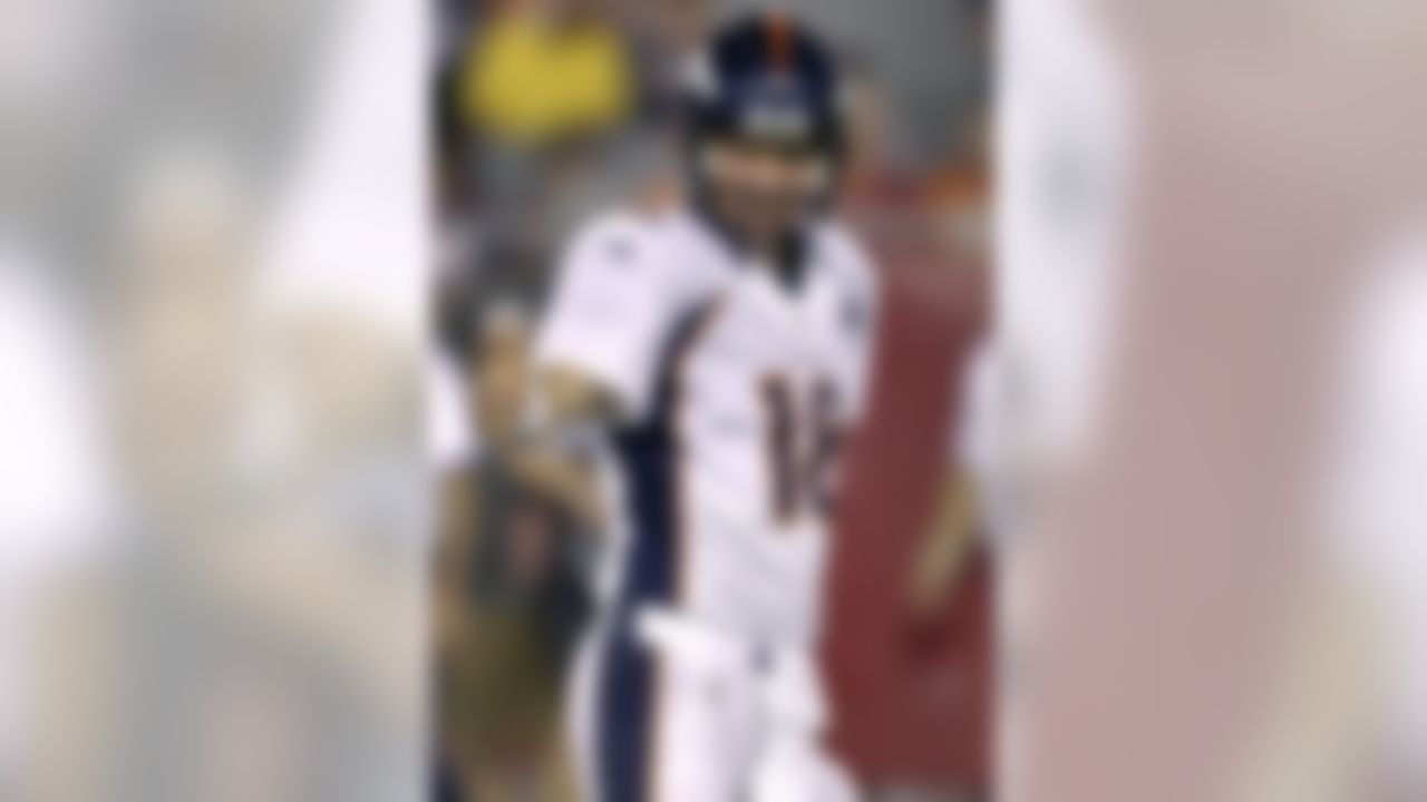 Denver Broncos quarterback Peyton Manning (18) gives the thumbs up prior to a NFL preseason football game against the Arizona Cardinals, Thursday, Aug. 30, 2012, in Glendale, Ariz. (AP Photo/Matt York)