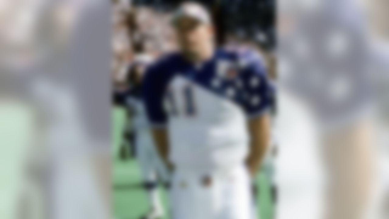 Carolina  Panthers quarterback Kerry Collins at the Pro Bowl, a 26-23 overtime victory for the AFC on February 2, 1997.  (National Football League)