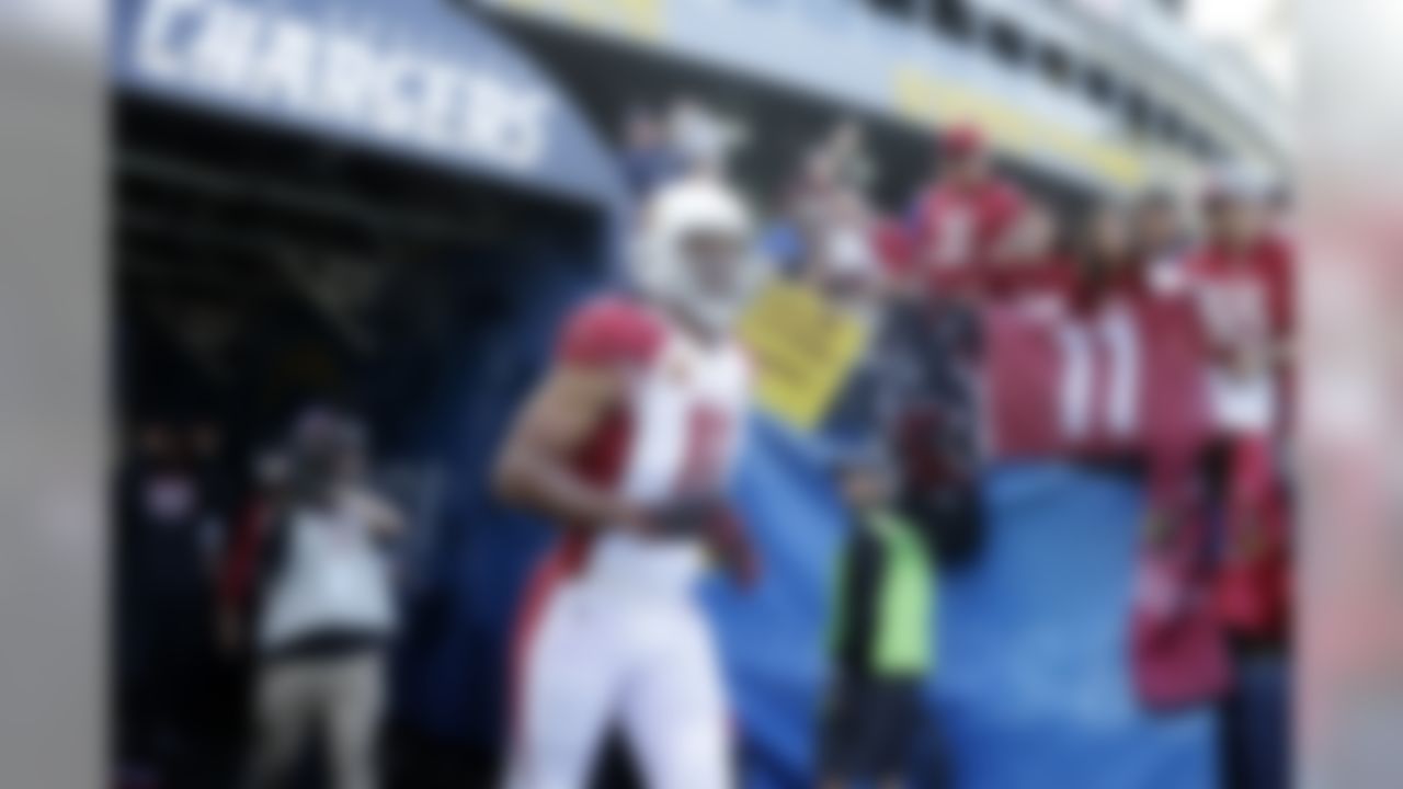 Arizona Cardinals wide receiver Larry Fitzgerald (11) runs out onto the field before an NFL football game against the Los Angeles Chargers, Sunday, Nov. 25, 2018, in Carson, Calif. (AP Photo/Jae C. Hong )