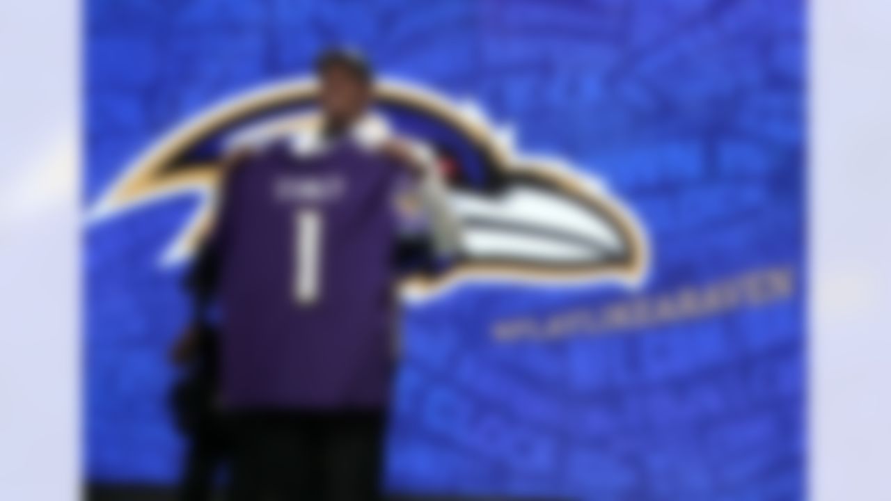 Notre Dame offensive tackle Ronnie Stanley poses for photos after being selected by Baltimore Ravens during the 2016 NFL Draft at the Auditorium Theatre on Thursday, April 28, 2016 in Chicago. (Perry Knotts/NFL)