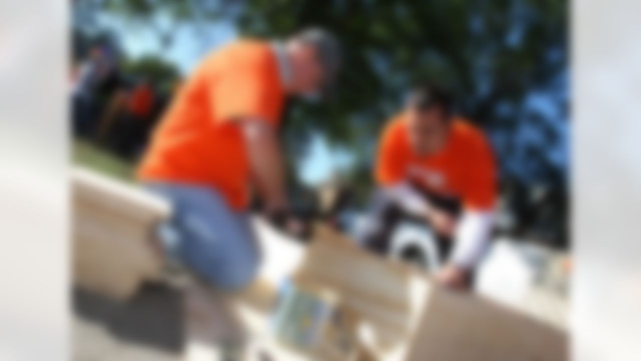 The Home Depot associates lend a hand to support local youth. (Photo by Tom Copeland/Home Depot)