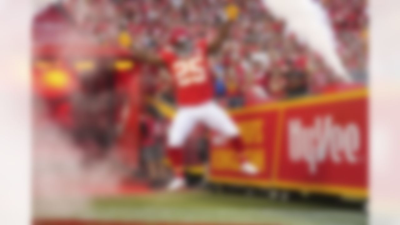 Kansas City Chiefs running back Clyde Edwards-Helaire (25) emerges from the tunnel prior to an NFL football game against the Los Angeles Chargers on Thursday, September 15, 2022 in Kansas City, Missouri.