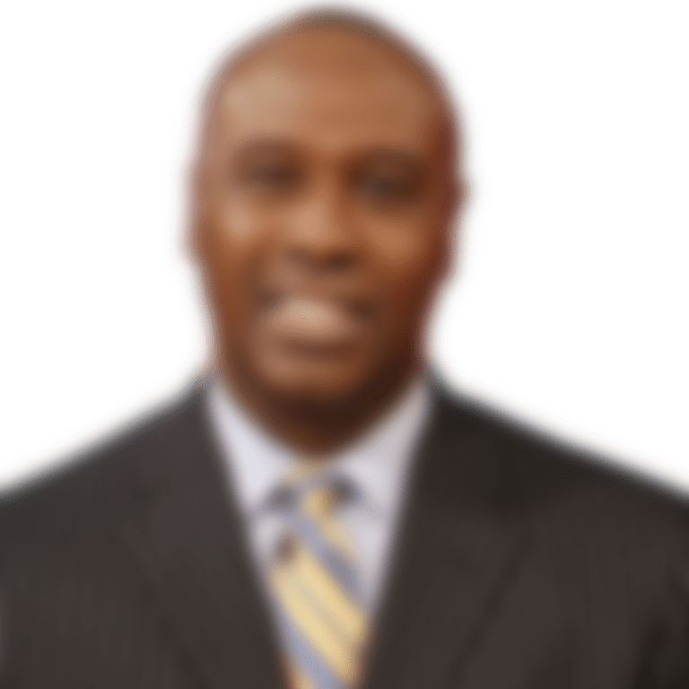 Headshot picture of Charles Davis