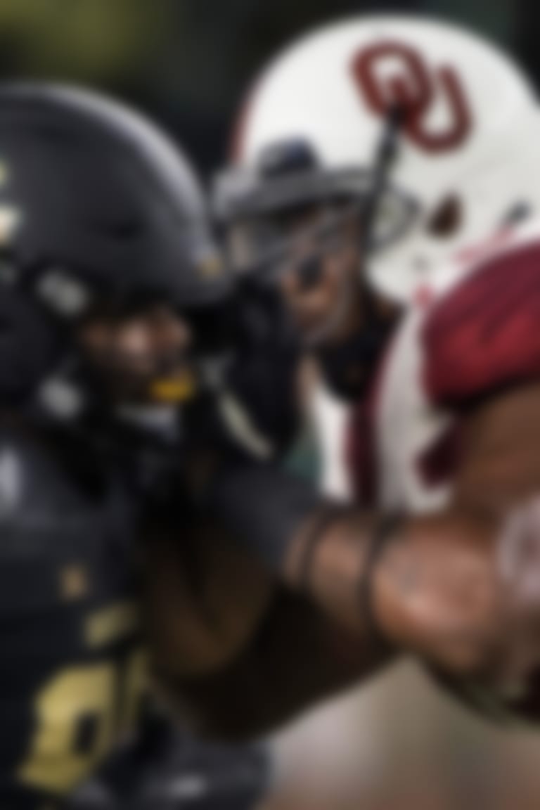 Sep 23, 2017; Waco, TX, USA; Oklahoma Sooners offensive lineman Orlando Brown (78) and Baylor Bears defensive tackle Bravvion Roy (99) in action during the game at McLane Stadium. The Sooners defeat the Bears 49-41. Mandatory Credit: Jerome Miron-USA TODAY Sports