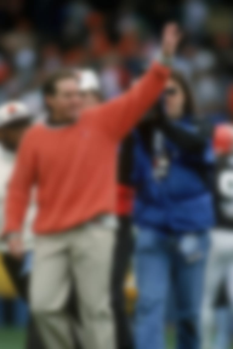 CLEVELAND, OH - OCTOBER 18:  Head coach Bill Belichick of the Cleveland Browns waves as he walks off the field at the end of a game against the Green Bay Packers at Cleveland Browns Stadium on October 18, 1992 in Cleveland, Ohio. The Browns defeated the Packers 17-6.  (AP Photo/NFL Photos)