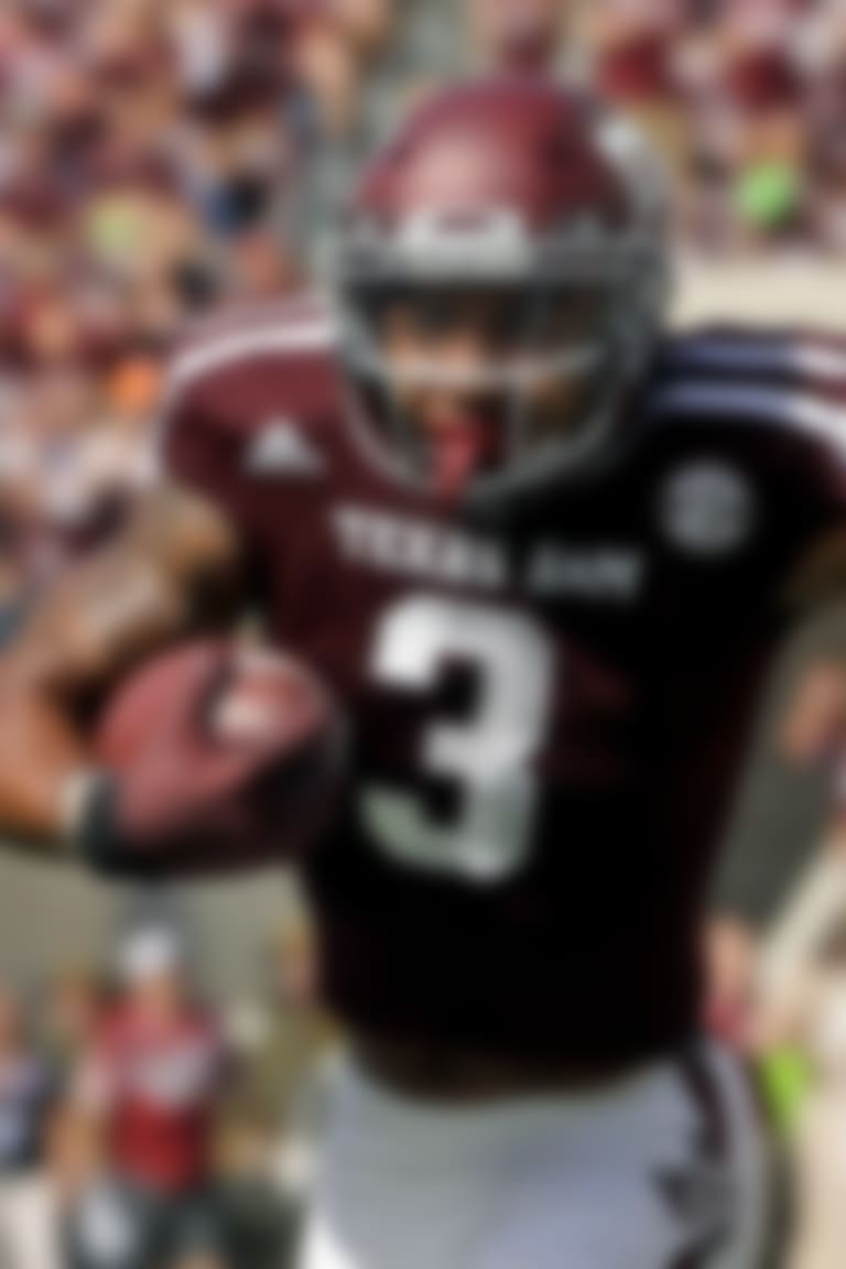 Texas A&M wide receiver Christian Kirk (3) breaks away from Tennessee defensive back Evan Berry (29) to score a touchdown after catching a pass during the first half of an NCAA college football game Saturday, Oct. 8, 2016, in College Station, Texas. (AP Photo/David J. Phillip)