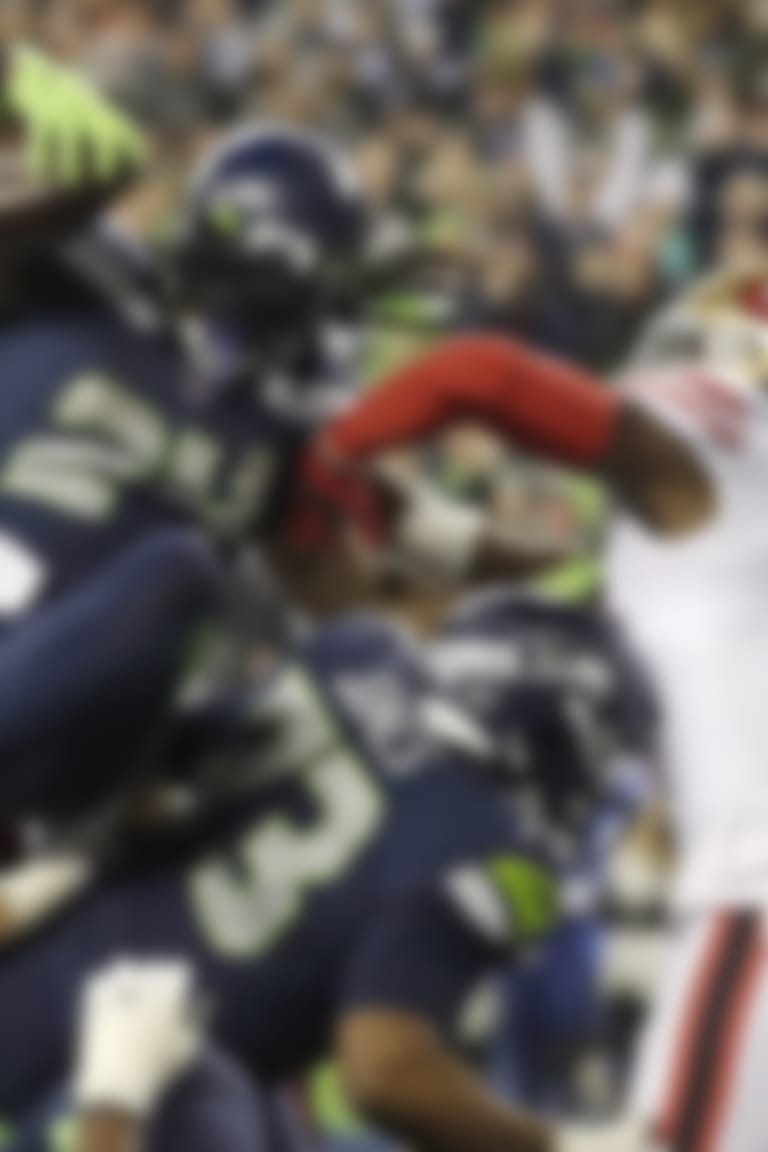 Lynch kept the Seahawks close with a touchdown early in the fourth quarter against the 49ers, but just like in Super Bowl XLIX, the storybook ending fell flat. (Stephen Brashear/Associated Press)