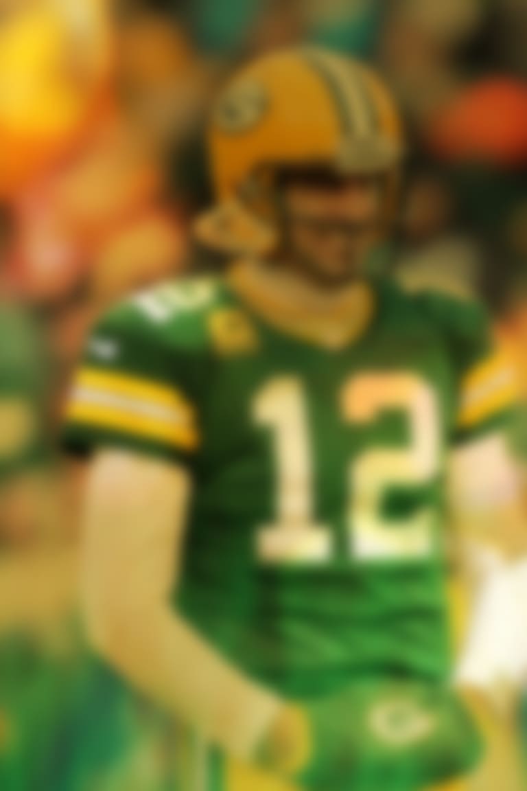 Toast-of-Titletown-Sidelines-Hero-E