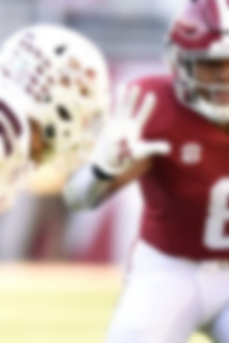 Nov 10, 2018; Tuscaloosa, AL, USA; Alabama Crimson Tide running back Josh Jacobs (8) carries the ball against the Mississippi State Bulldogs during the first quarter at Bryant-Denny Stadium. Mandatory Credit: John David Mercer-USA TODAY Sports