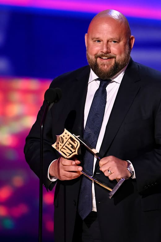 New York Giants head coach Brian Daboll presents his speech after winning  the 2022 AP Coach of the Year award