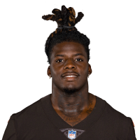 D'Ernest Johnson