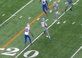 Amon-Ra St. Brown shakes off CB's coverage for 12-yard catch