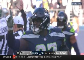 Poona Ford clamps down on Carr for Seahawks' first sack of game