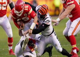 B.J. Hill, Trey Hendrickson team up for sack after Mahomes scramble
