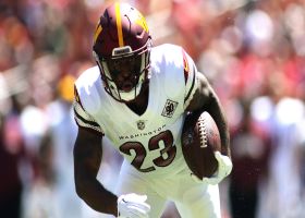 J.D. McKissic dives for extra yards on 15-yard catch and run