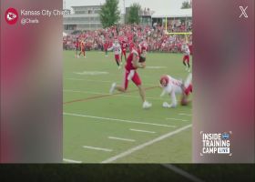 Skyy Moore tightropes sideline for TD via Mahomes' bomb at training camp