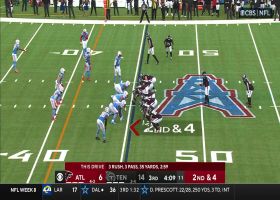 Drake London climbs ladder to grab 21-yard catch