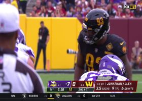 Daron Payne swims past Vikes' offensive line for sack on Cousins
