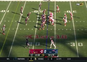 Andy Isabella takes the jet sweep down the sideline for 19 yards